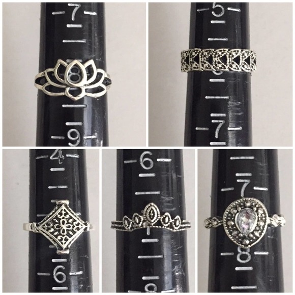 15 Piece Dark Floral Midi Ring Set - Picture 7 of 9